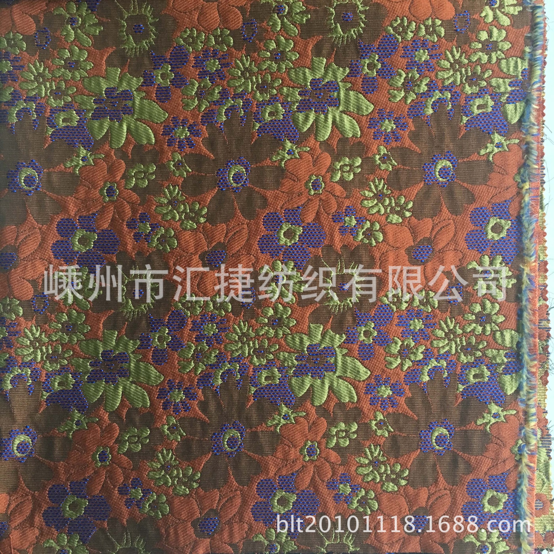 工厂直供色织提花时装面料小碎花朵提花服装面料