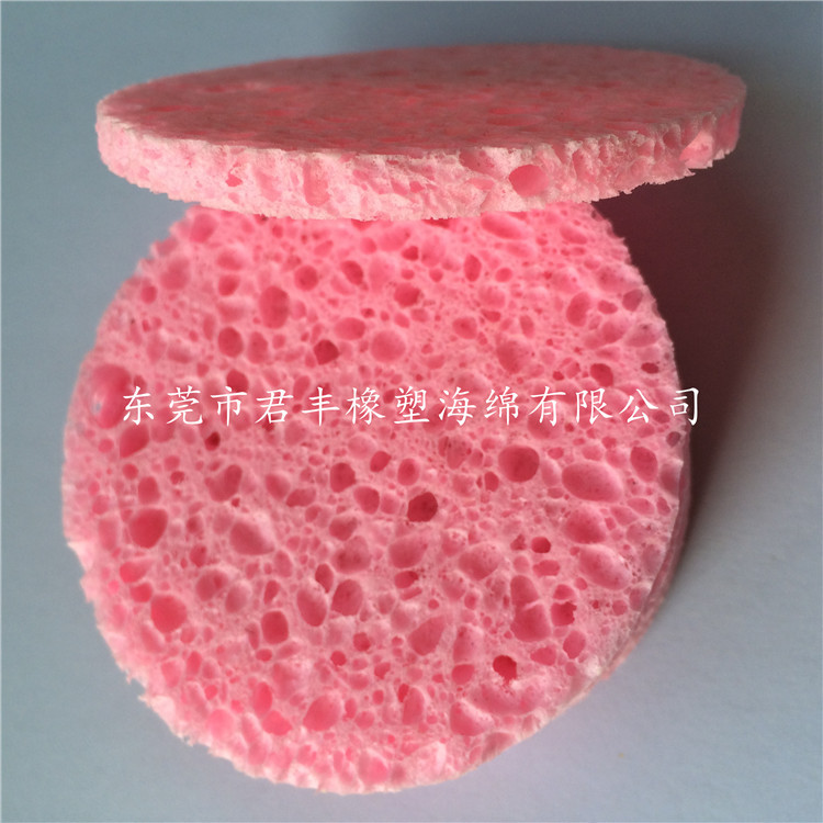 定制各种尺寸圆形木浆洗脸扑海绵块，根据要求加工品牌LOGO吸水