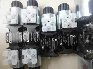 迪普马溢流阀RQM7-P3/C/51-110V/V/CM  RQM3-P5/C/51-110V/V/CM