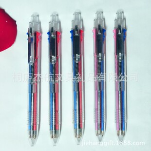 �ܺ��ľ߹����¿���ɫ�A��P ��ɫ���͹P �k���W����ɫ�A��P