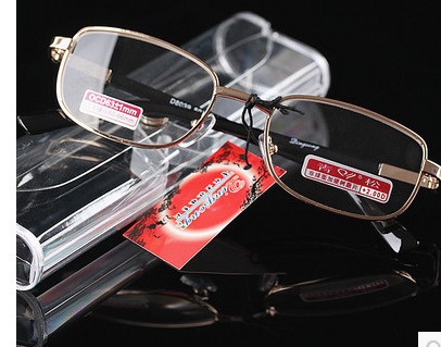 Genuine Pine Fashion Presbyopia Glasses Aspheric Presbyopia Glasses High-end Men's and Women's Anti-fatigue 8039 Genuine Pine Fashion Presbyopia Glasses Aspheric Presbyopia Glasses High-end Men's and Women's Anti-fatigue 8039