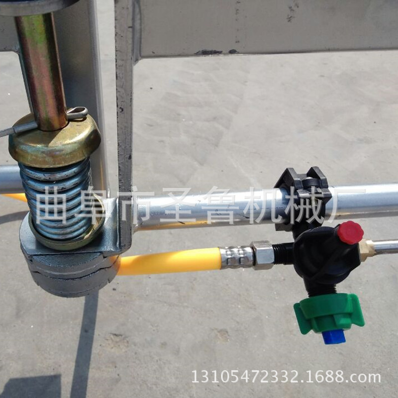 拖拉機噴藥機6