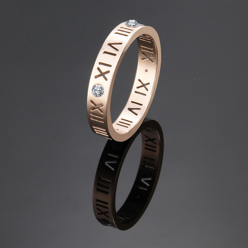 创意新款钛钢指环 四钻镂空罗马数字全金色戒指女款地摊首饰批发