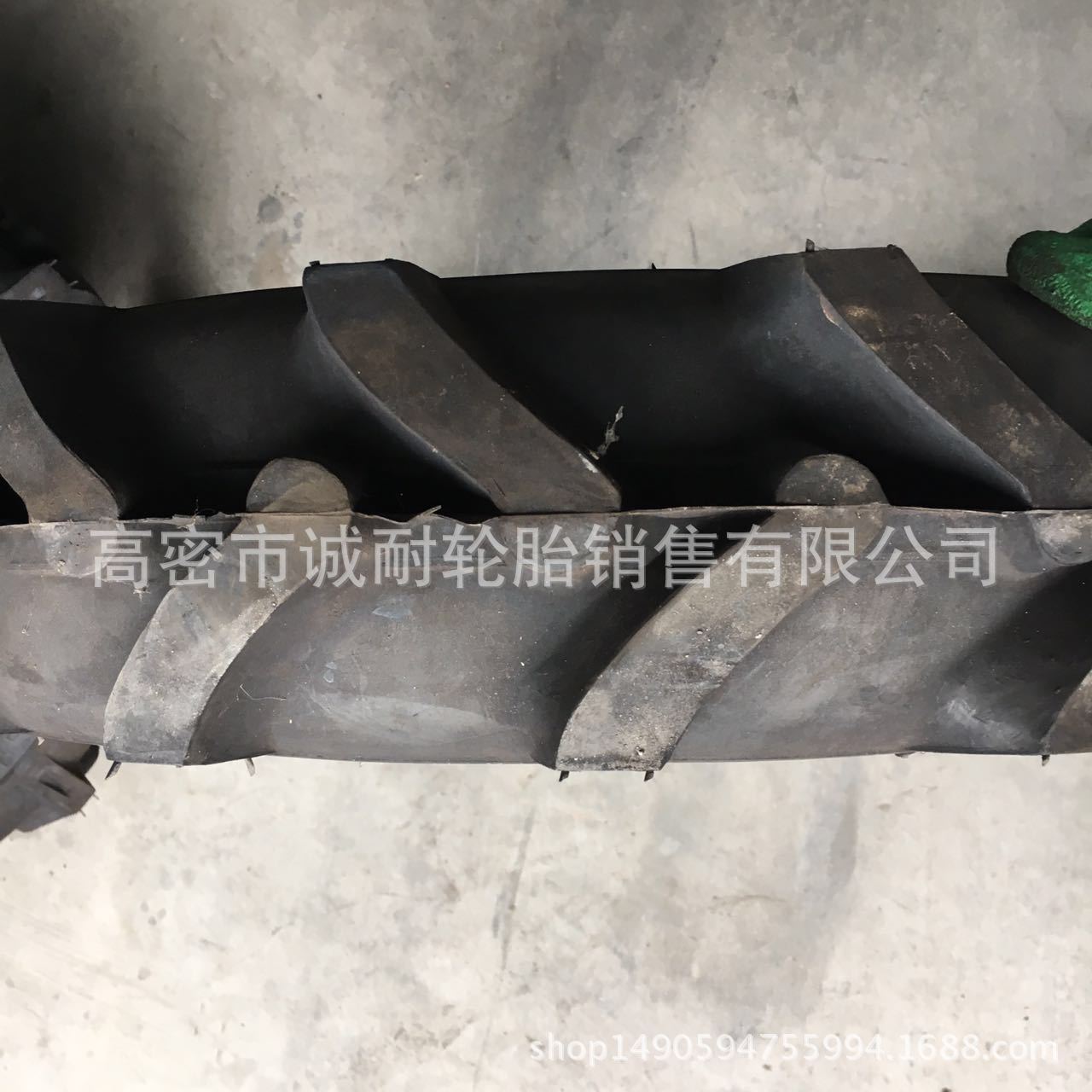 直销5.50-17 R-1人字花纹 拖拉机收割机农用轮胎  全新耐磨