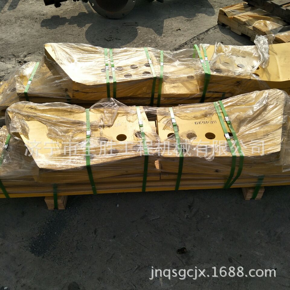 供应D155推土机刀角刀片 17M-71-21930/21940 推土机四轮一带