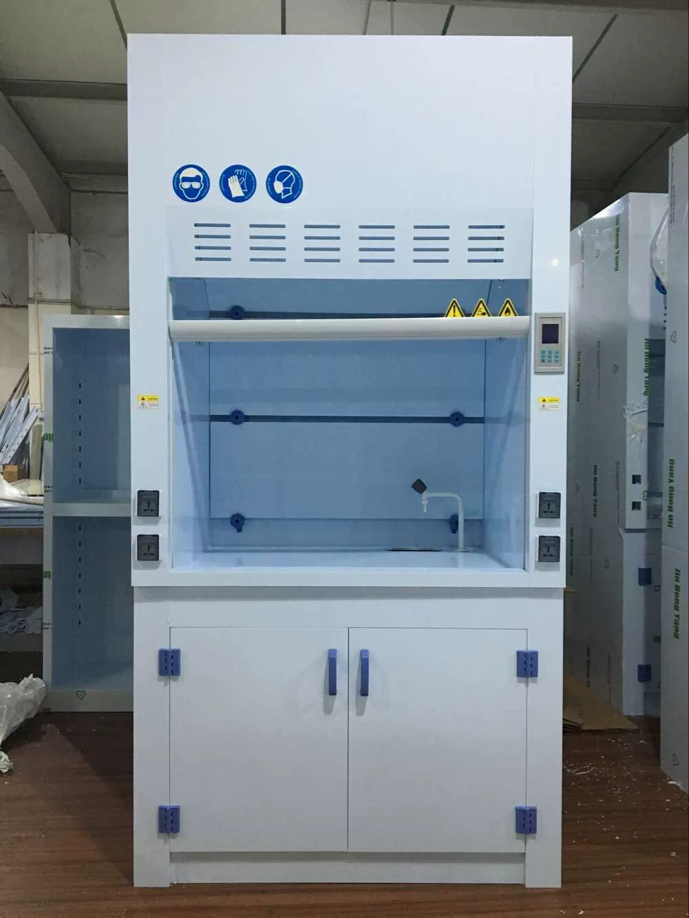 Поставьте клобук перегара кислоты и алкалиа Коррозионностойкий, высокотемпературный устойчивый ПП, романный дизайн, надежное представление