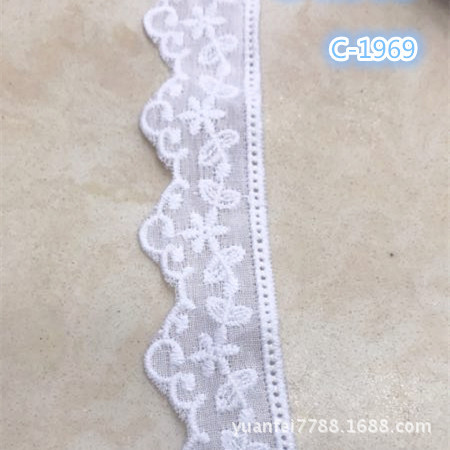 C-1969双边三角波浪打孔小碎花刺绣全纯棉布料新版花边DIY辅料