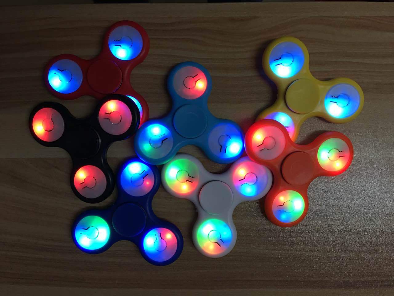 Fidget spinner - Ref 2618526 Image 15