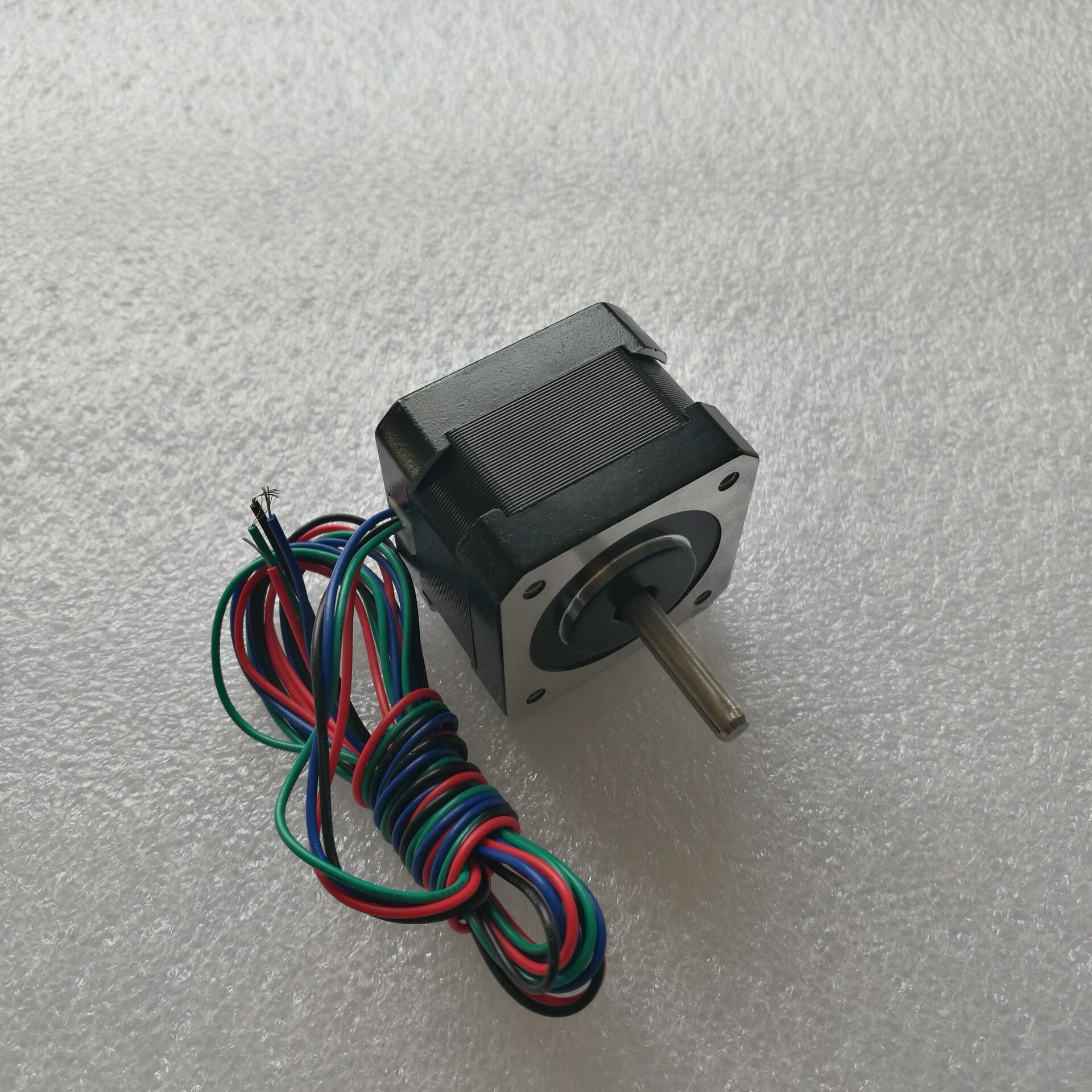 OK42STH33-1334A  42mm步进电机 1.8度 Nema17步进电机