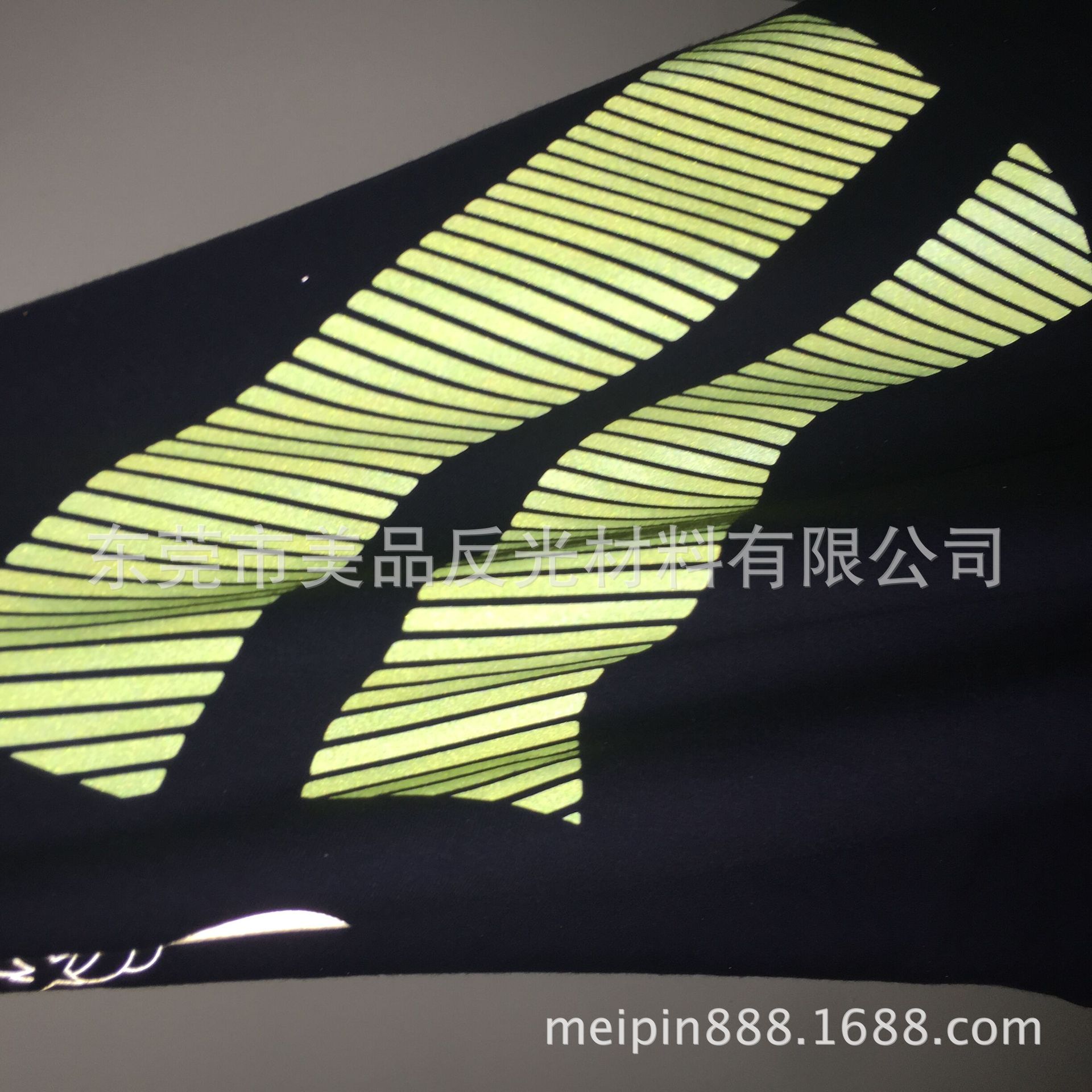 反光斜条荧光黄雕刻反光标反光烫画标反光转印标反光LOGO反光条-阿里巴巴