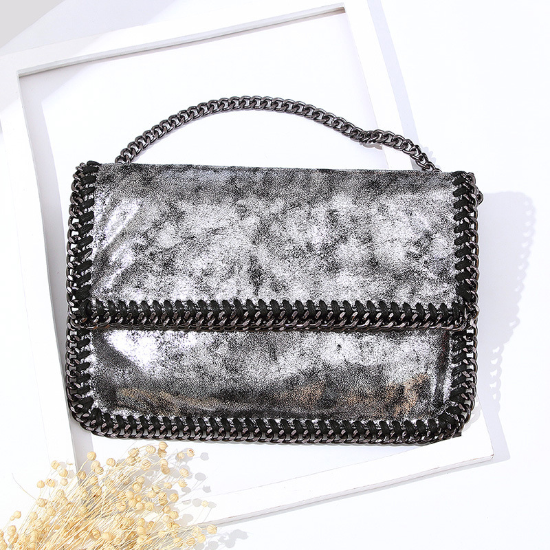 Черный и серебро