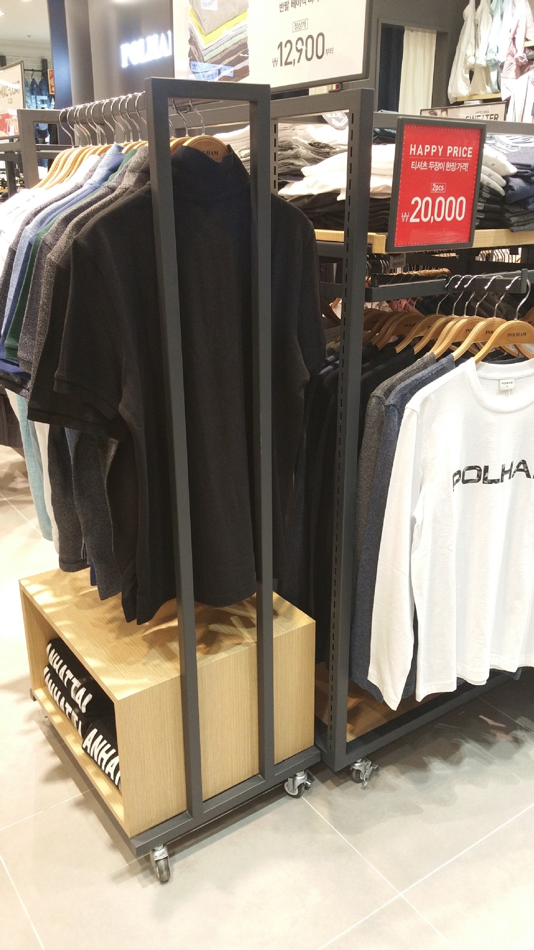 东莞深圳展示架 服装展示架  衣服展示架 定制展示架