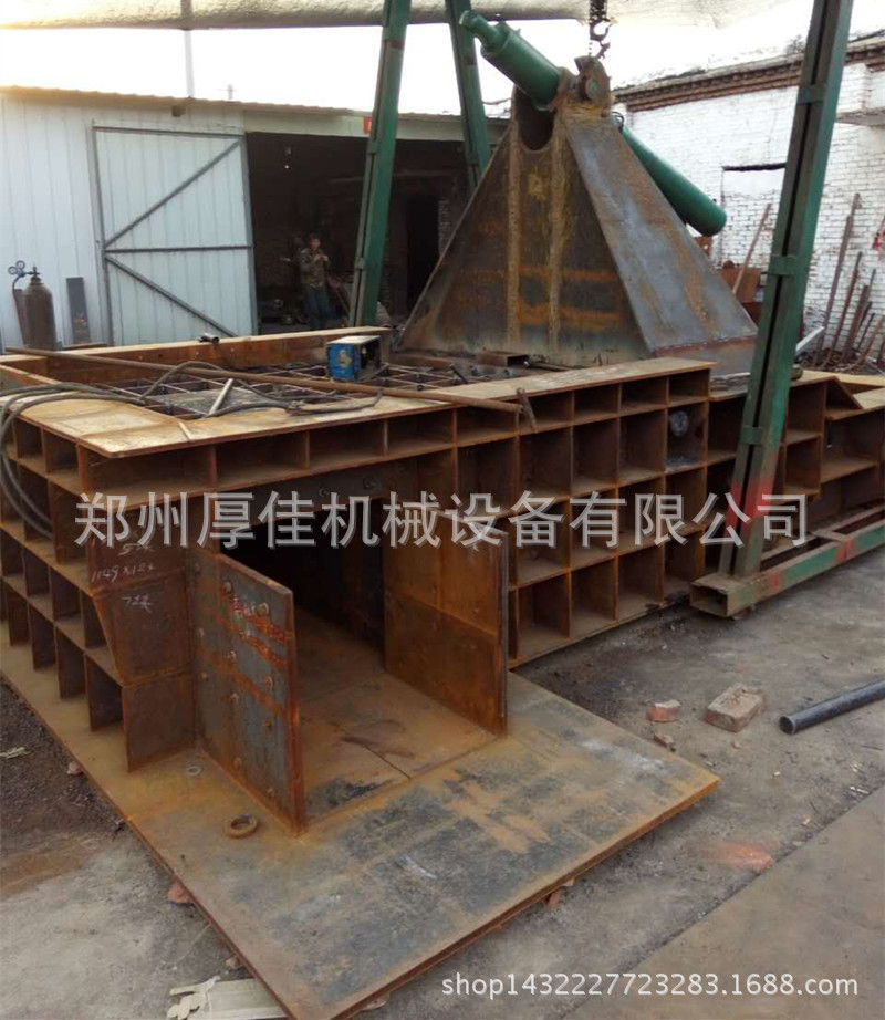 2EE08285A4C520FB513FC233321891