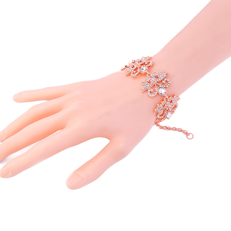 Occident and the United States alloy Diamond Bracelet NHQD3994
