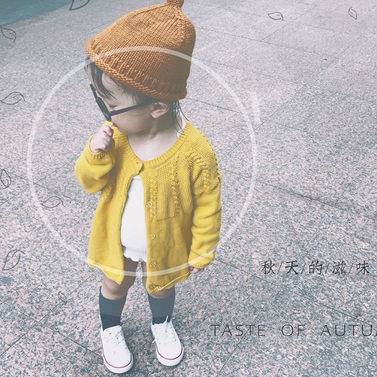 2023 niñas cuello redondo giro suéter cardigan chal algodón versátil de los niños suéter manga larga abrigo engrosado