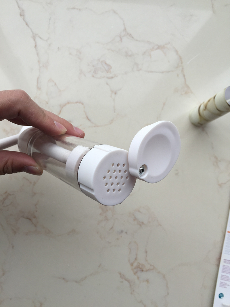 3688595921_713055673