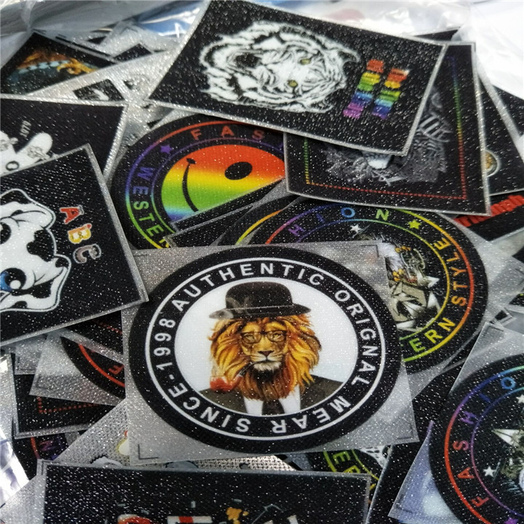 印刷反光PVC片，包印好冲切，可定各种图案各种形状