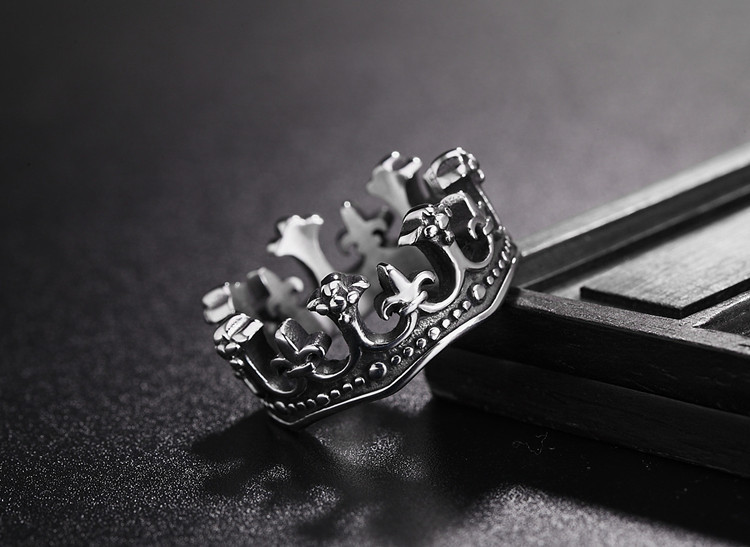 13g Weight Rings Classification 11, 13, 7 Ring Size Hip-Hop Crown Titanium Steel Men's Rings