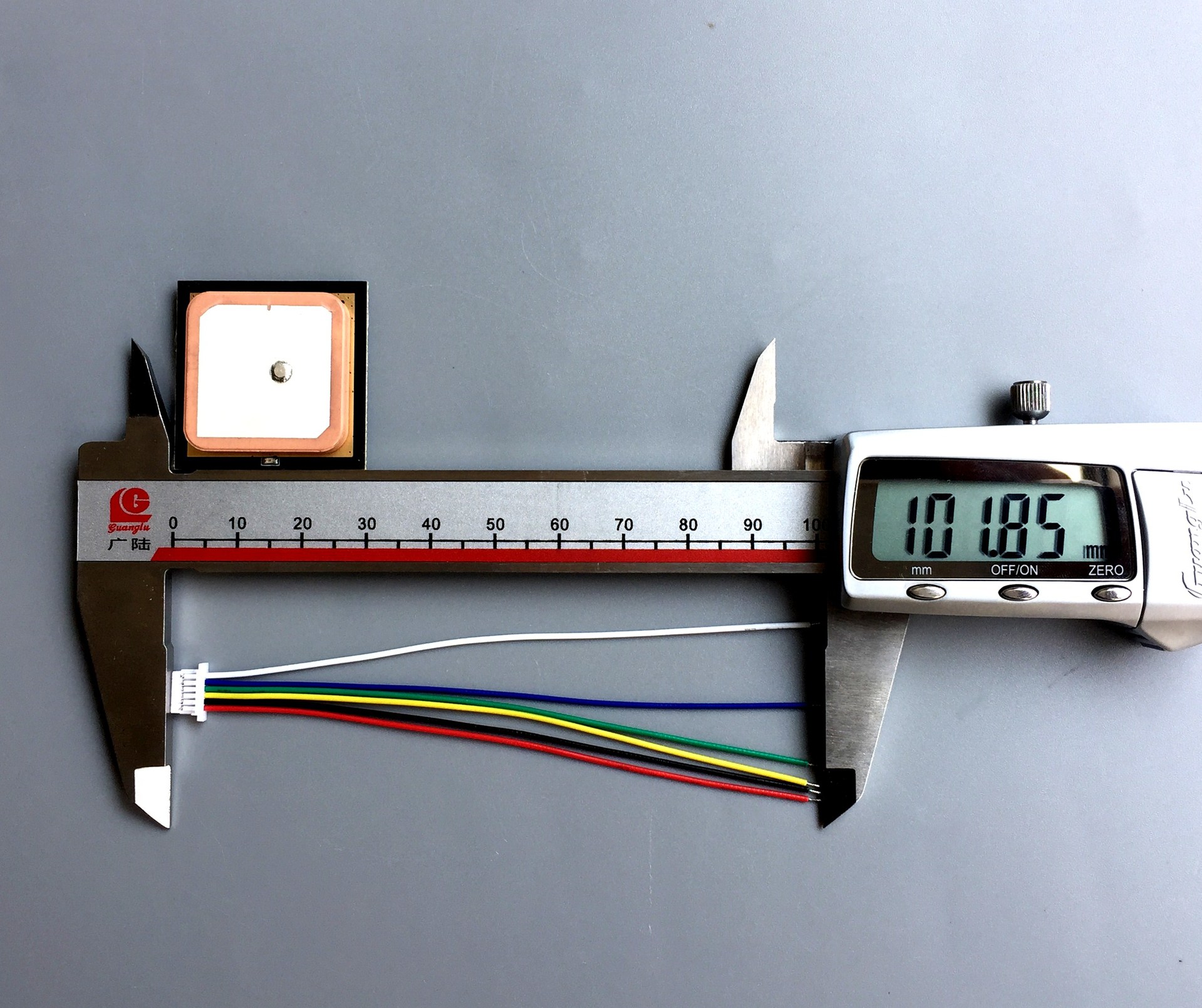 电平3.3V-5V  GPS北斗模块 TTL UART通讯协议 送6PIN线材