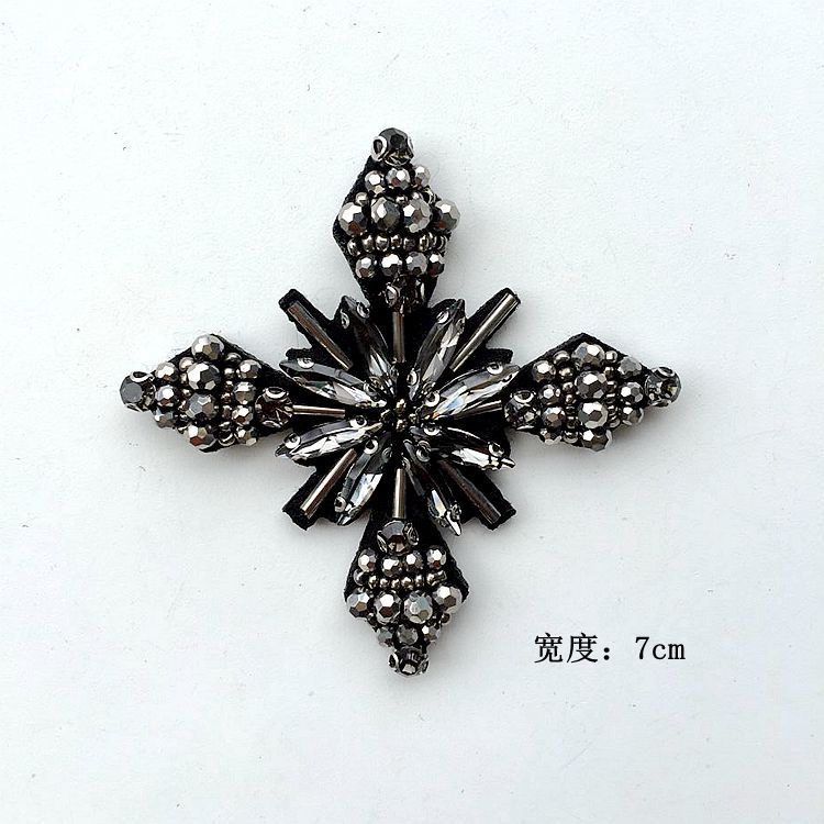 Nuevo en stock industria pesada hecha a mano con cuentas de tela pegatinas de cristal Cruz ancla decoración parche pegatinas zapatos y sombreros accesorios de bricolaje