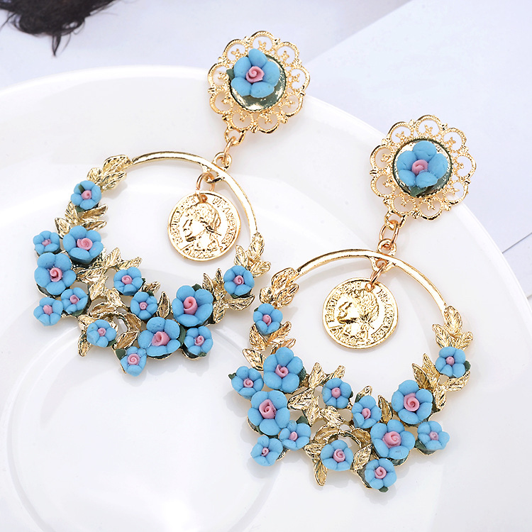 Wholesale Jewelry Elegant Retro Flower Alloy Drop Earrings display picture 4