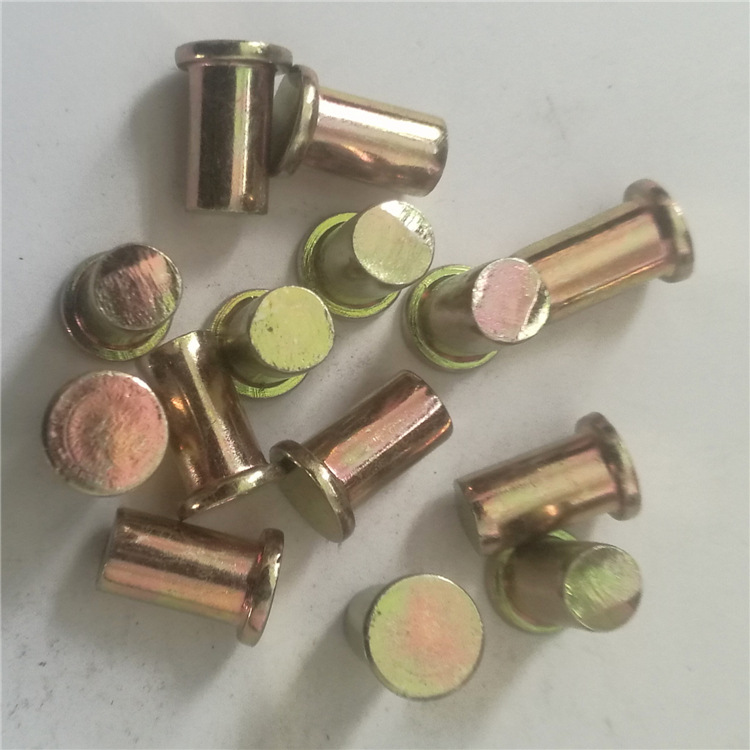 碳钢镀彩锌实心铆钉 平头铆钉  厂家直销