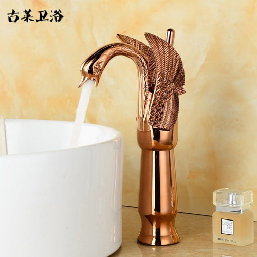 All-copper European-style antique faucet with elevated gold-plated swan basin faucet above-ground basin faucet hot and cold