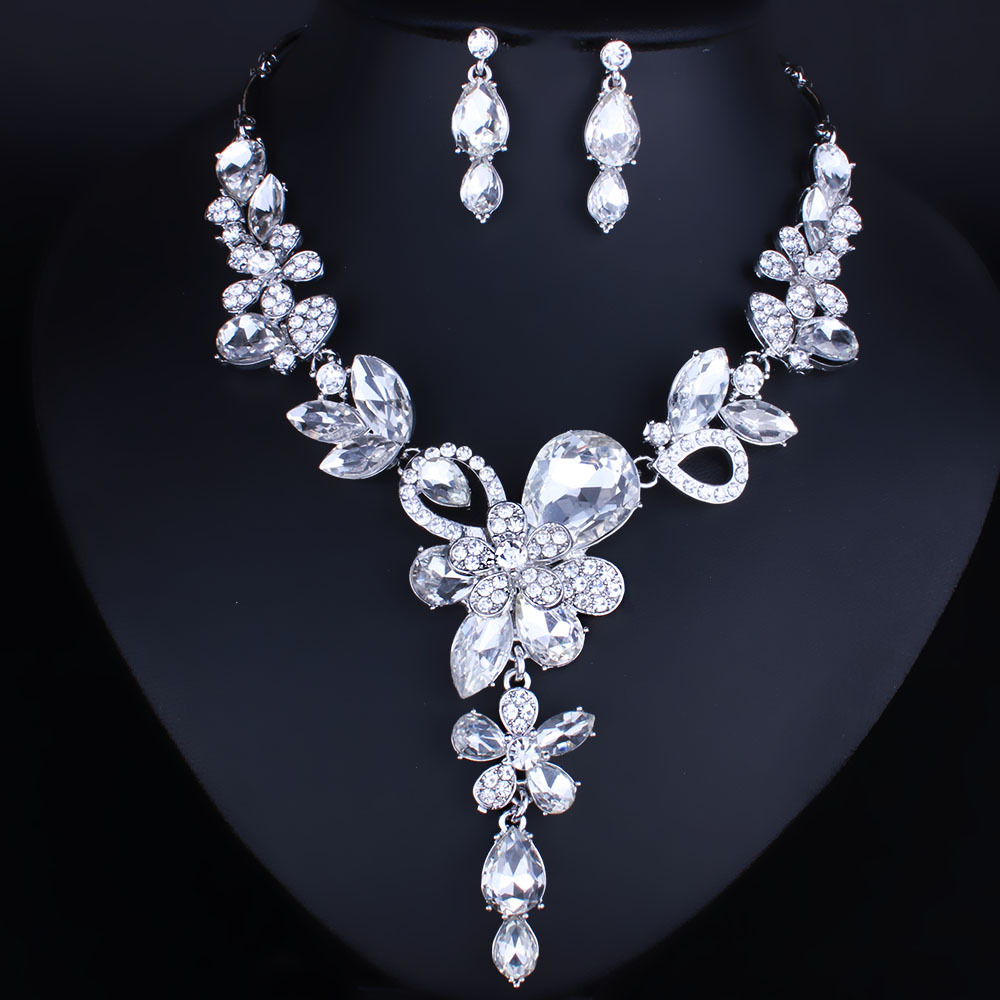 direct deal Foreign trade Explosive money bride Necklace Earrings Nested chain fashion Europe and America host wedding jewelry suit
