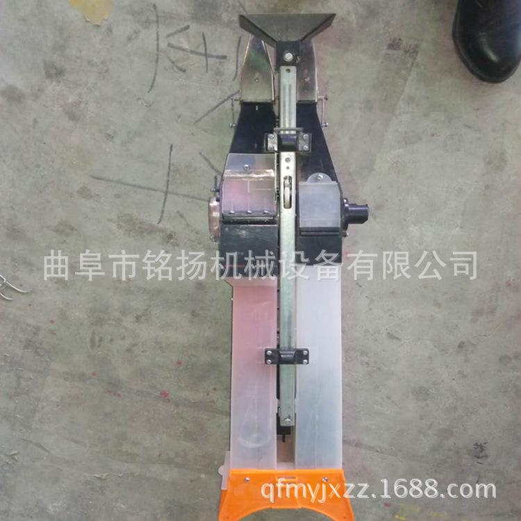 手提式施肥器价格淄博大豆棉花玉米播种机