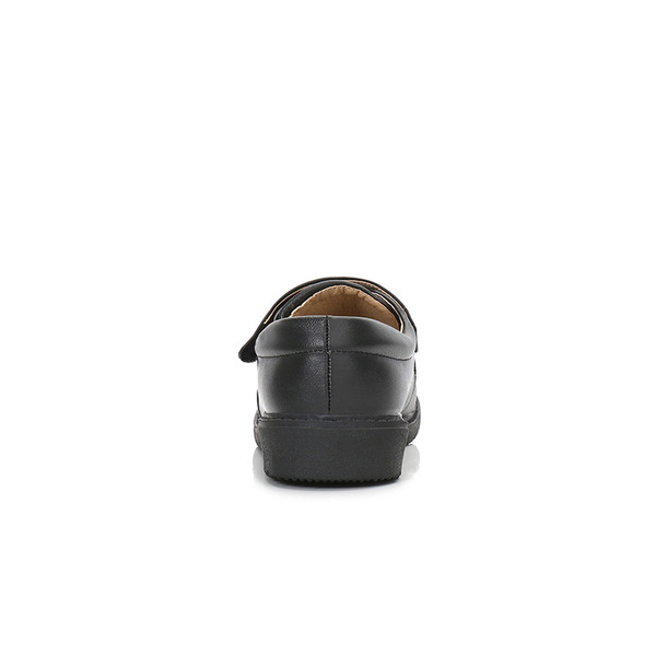 White autumn children's shoes for boys for students