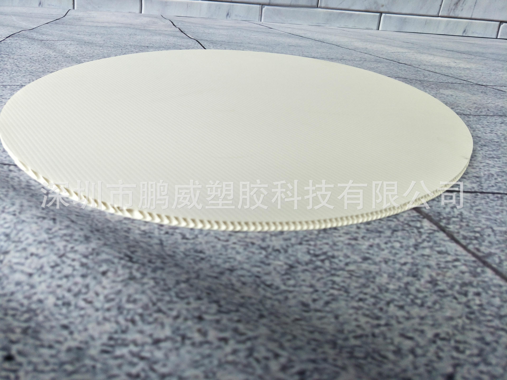 供应可定制塑胶中空板 可印刷logo万通板广告板 全新料空心板