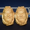 Bulk and wood sculpture Guan Gong's thoughts to defeat the landlord of the landlord wealth god pendant diy pendant bag hanging
