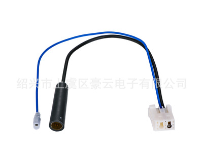 Применимый Toyota Motor Sound Connection Line Line DVD -линия линии антенны преобразование линии аудио аксессуары выхода в 07