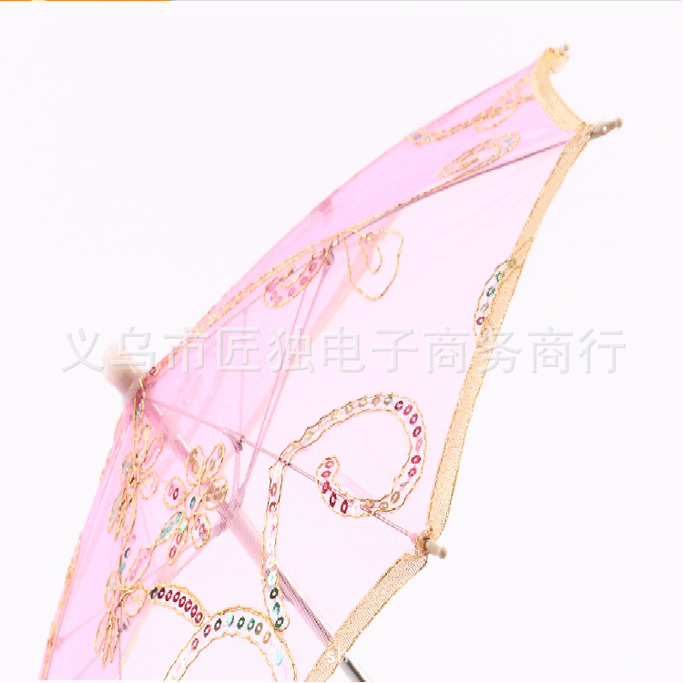 3413379753_2063431812