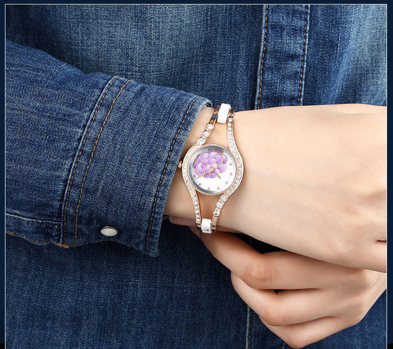 2924650286_2085916990