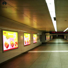 源头工厂制做灯片地铁百货商超产品灯箱广告喷绘写真高清灯箱片