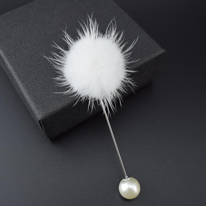 Accessori di abbigliamento in stile coreano: spilla in vera pelliccia di visone, spilla da donna in peluche con perle (vendita all'ingrosso)._voghion.com