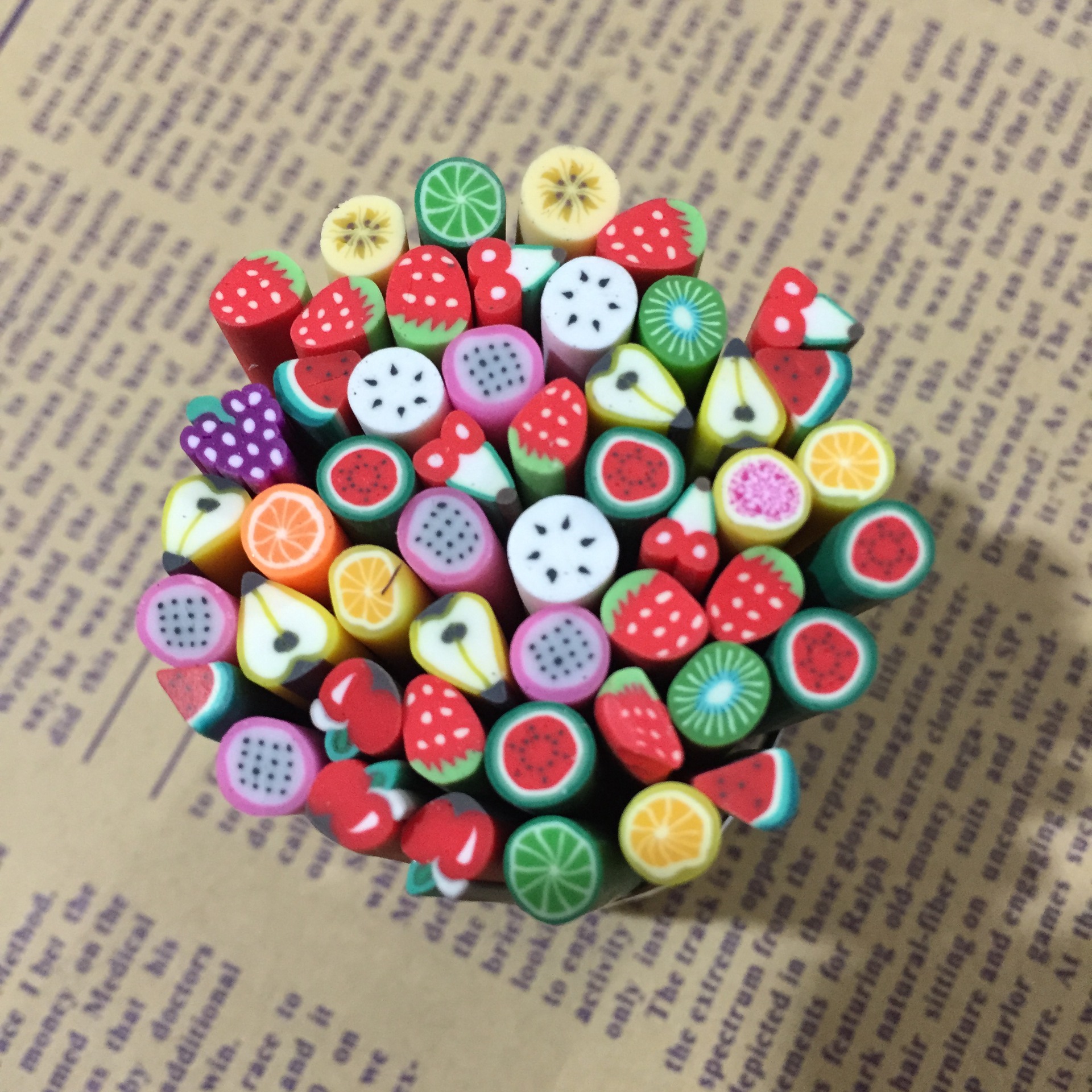 24格美甲饰品软陶混装水果Fruit Nail Art Slices Polymer Clay-阿里巴巴