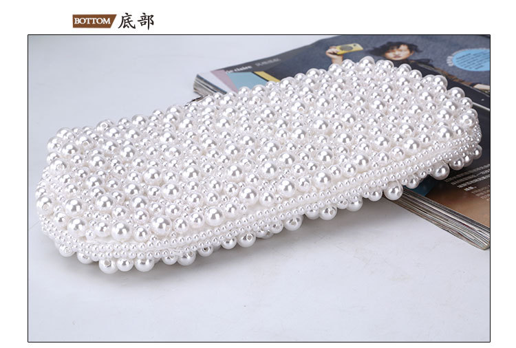 Pearl Dinner Bag Classic Handmade Bead Embroidered Clutch Large Capacity Banquet Bag display picture 9