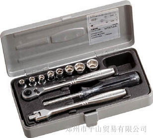 日本TONE前田工具箱套装1800M