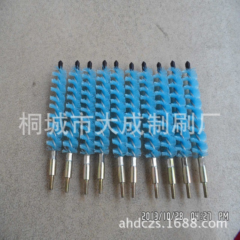 桐城大成长期支持少量混批各种尼龙管刷 磨料杆刷 扭丝钢丝刷