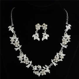 随变新娘首饰 树叶珍珠项链耳环饰品套装 韩版婚纱配饰现货批发