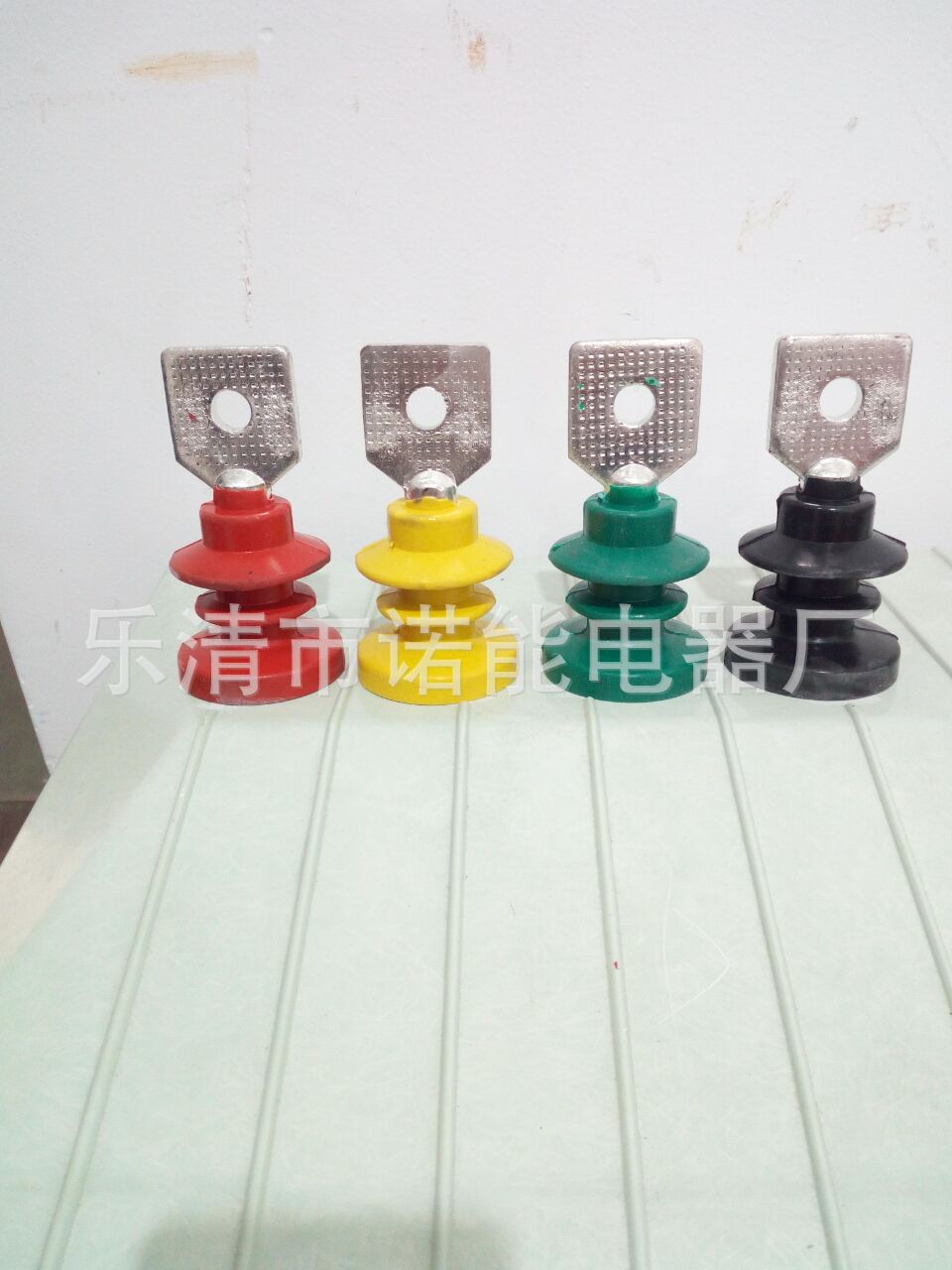 诺能电器   24v直流接线柱48v 127v  铜排复合硅橡胶接线柱