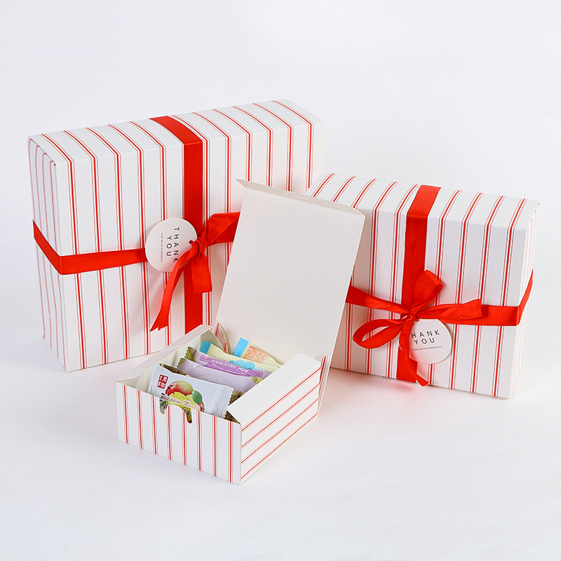 礼品盒时尚礼物盒糖果盒服装盒购物盒批发S923大号包装盒纸盒空盒