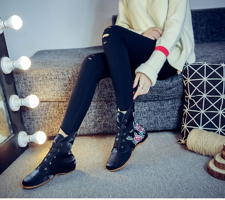 Bottes femme en Satin de soie - Ref 3355124 Image 20