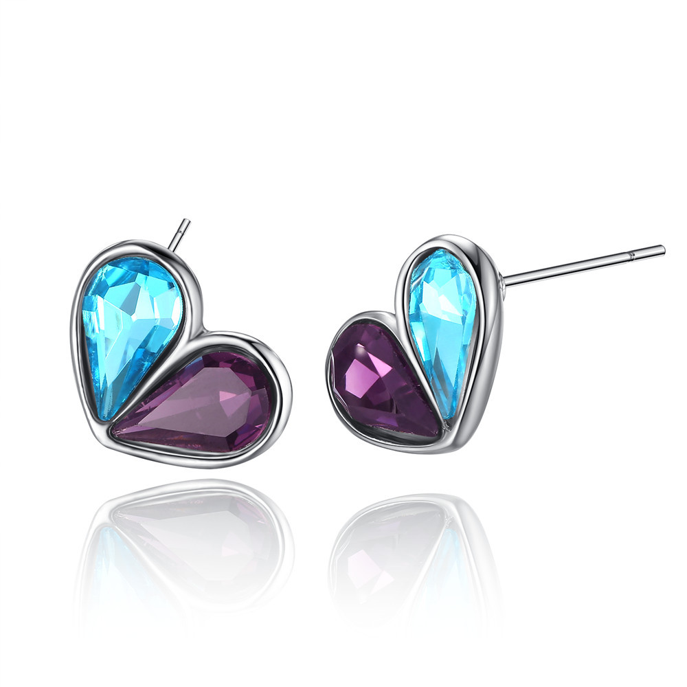 1 Pair Lady Heart Shape Inlay Alloy Crystal Ear Studs display picture 1