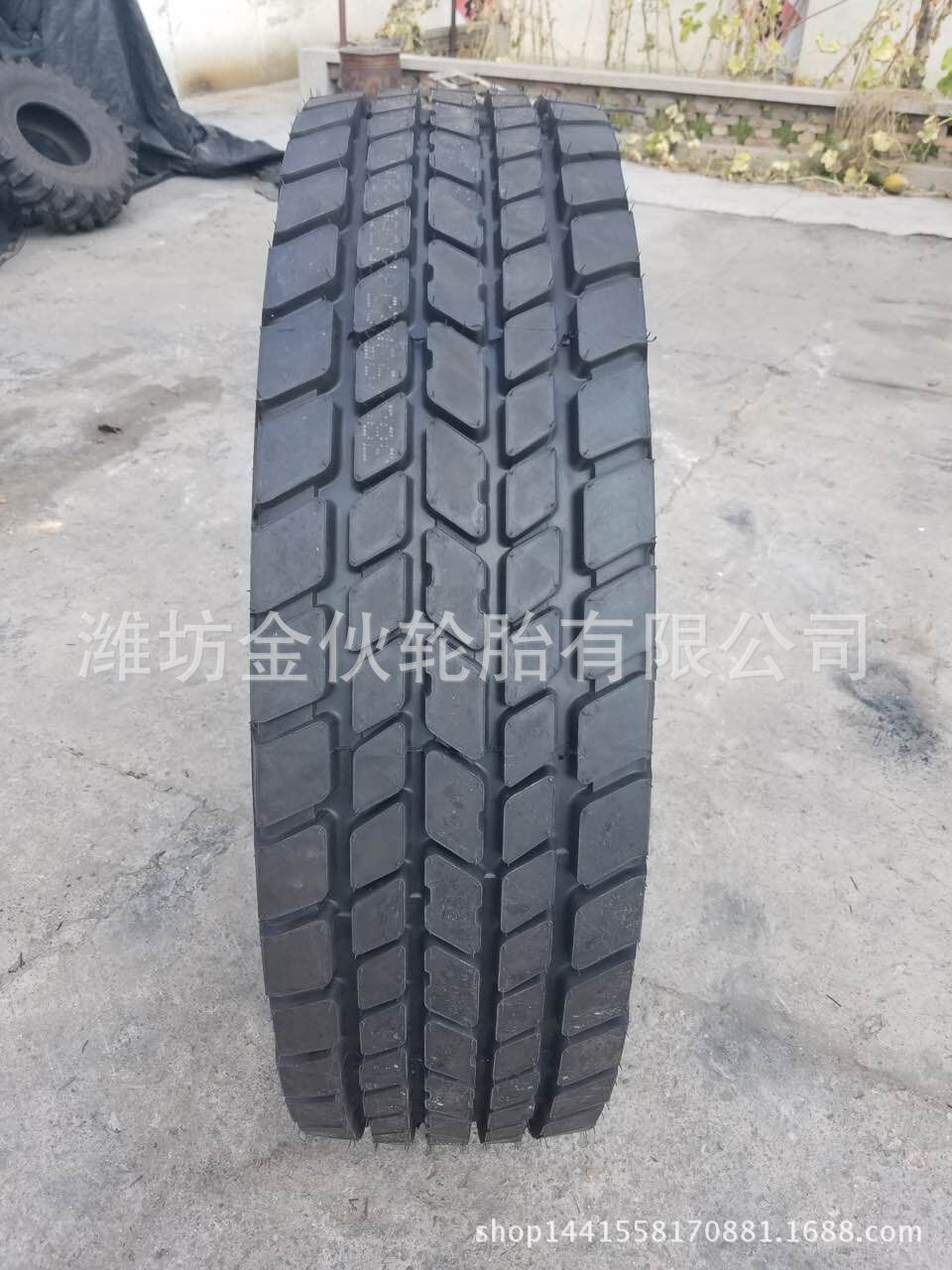 长期供应 385/95R25 华鲁  14.00R25 起重机吊车轮胎