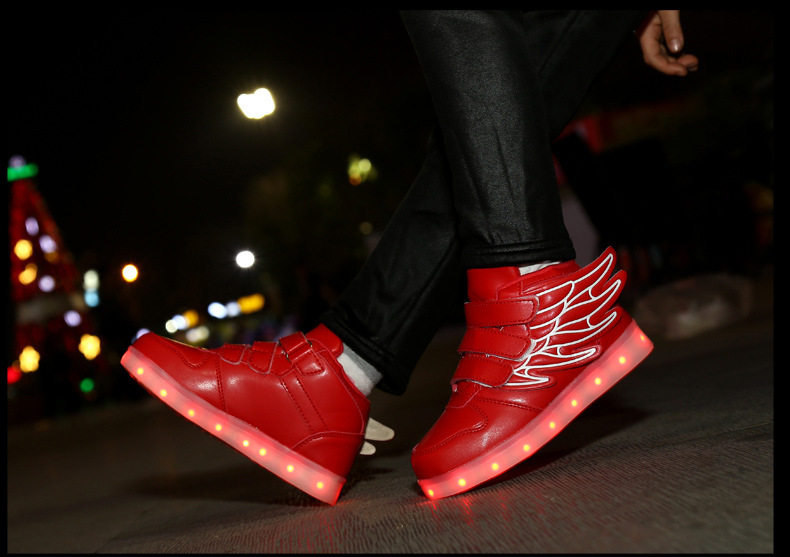 2024 Ala per bambini Primavera, Autunno, Inverno Luminescente colorato per ragazzi e ragazze Scarpe luminose notturne ricaricabili a LED_voghion.com