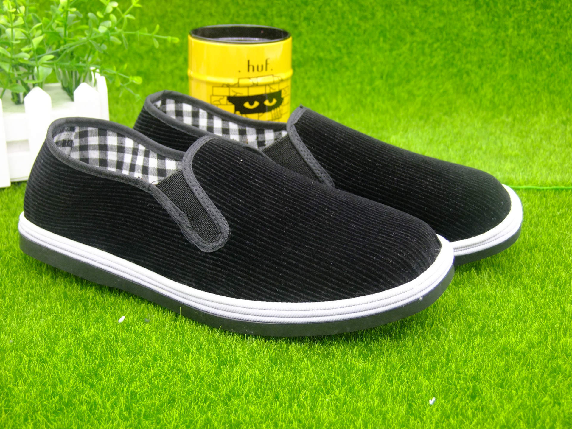 4467302295_1953159458