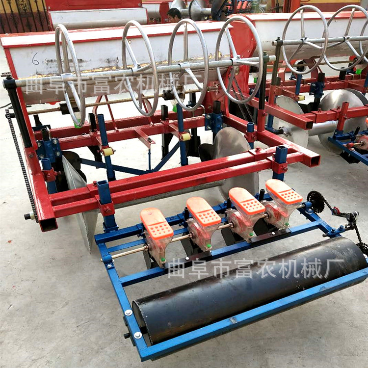 拖拉机带的蔬菜药材打梗播种机 胡萝卜黄萝卜垄上播种机